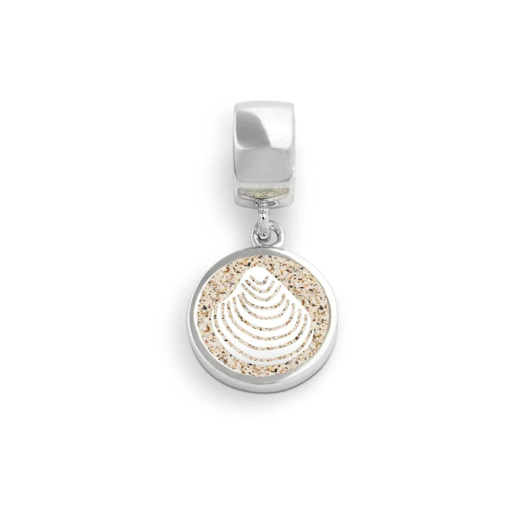 Charm F161.Muschel mit Strandsand