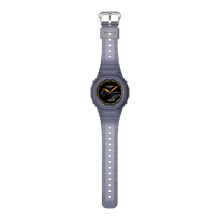 Lade das Bild in den Galerie-Viewer, CASIO G-SHOCK GA-2100K-2AER
