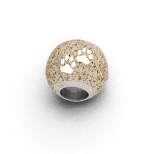 Lade das Bild in den Galerie-Viewer, Anhänger P3413 „Bead Lucky Dog“ mit Strandsand
